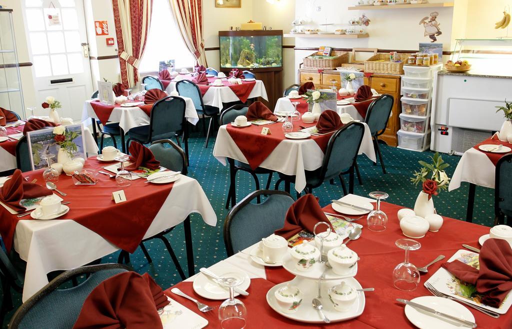 The Stuart House Hotel Scarborough Room photo
